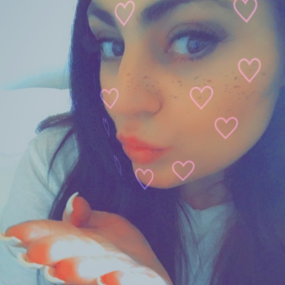 khloesworldxo
